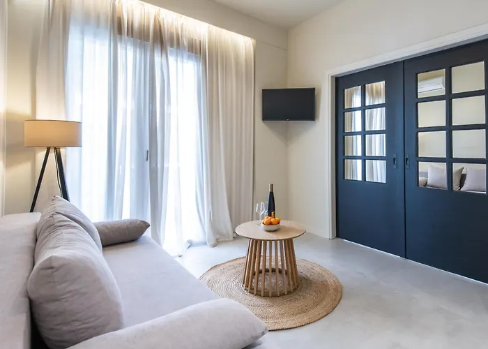 Avm Suites - Athens Thissio Center