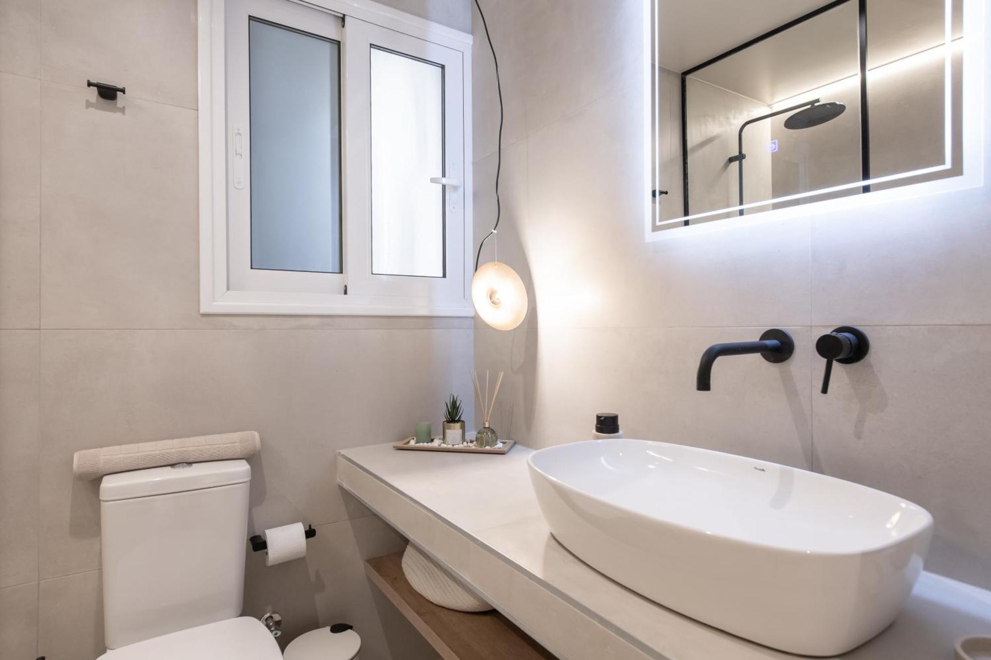 Avm - Thissio Center Apartment